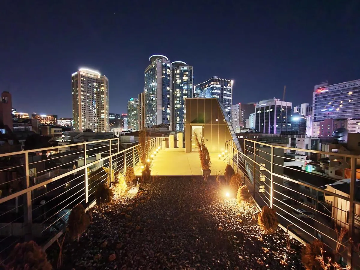 Yolo Guesthouse Seul