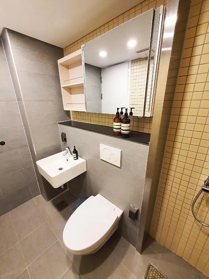 Yolo Guesthouse Seul