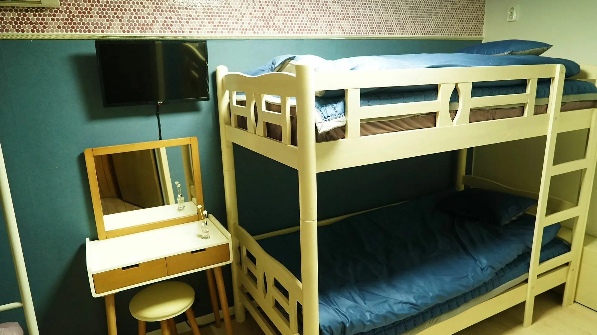Yolo Guesthouse Seul