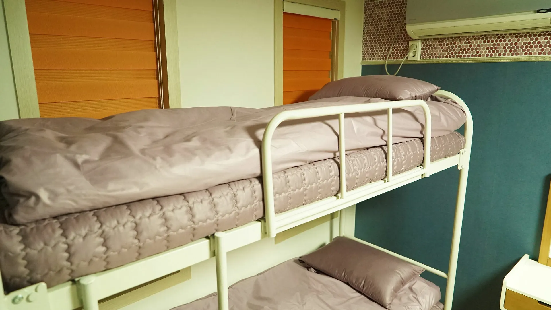 Yolo Guesthouse Seul